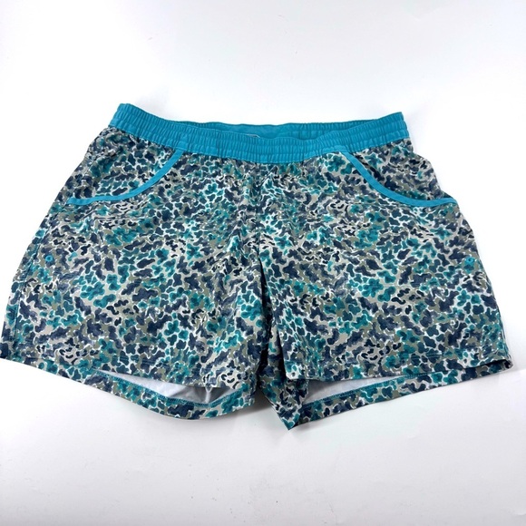 Columbia Athletic Shorts - Picture 2 of 7